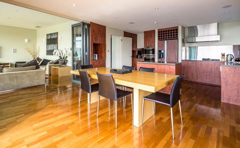 Lenna Of Hobart - Inverell Accommodation 40