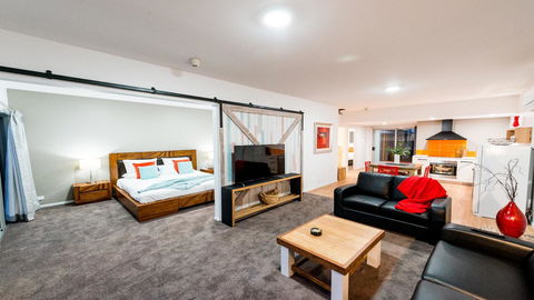 Ulverstone River Edge HolidayApartments - Inverell Accommodation 18
