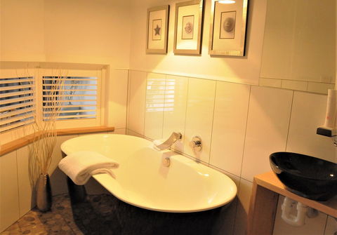 Ulverstone River Edge HolidayApartments - Inverell Accommodation 13