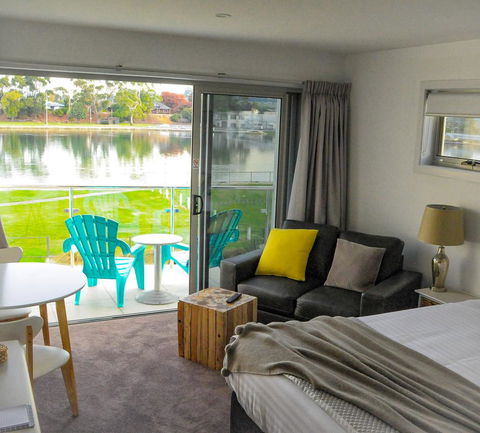 Ulverstone River Edge HolidayApartments - Inverell Accommodation 5