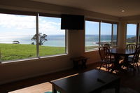 Book Penguin Accommodation Vacations Inverell Accommodation Inverell Accommodation