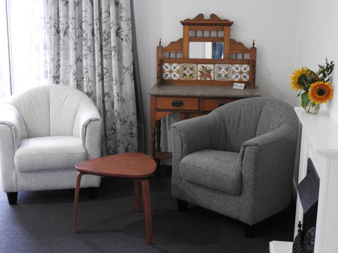 Tamar House - Inverell Accommodation 22