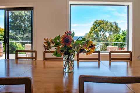 Tamar House - Inverell Accommodation 13