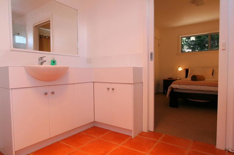 Suntrap Cove Bicheno - Inverell Accommodation 16