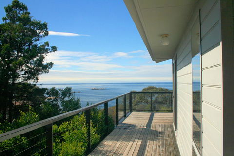Suntrap Cove Bicheno - Inverell Accommodation 10