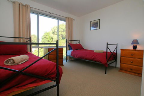 Suntrap Cove Bicheno - Inverell Accommodation 17