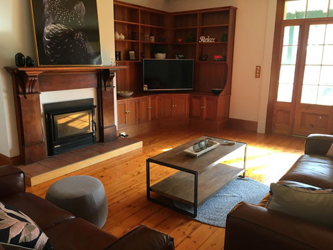 CLAYFIELD HOMESTEAD - Rustic Country Accommodation - Inverell Accommodation 4