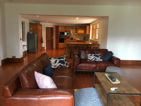 CLAYFIELD HOMESTEAD - Rustic Country Accommodation - Inverell Accommodation 2