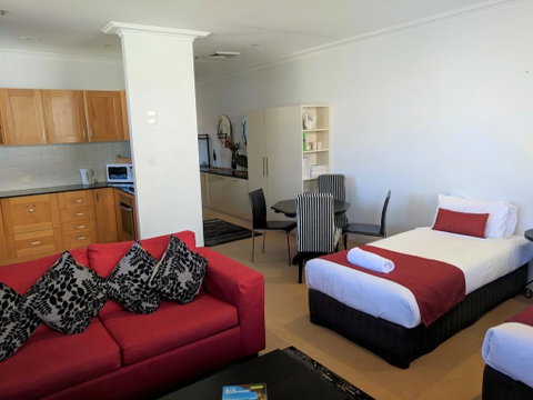 Nesuto Woolloomooloo - Inverell Accommodation 2