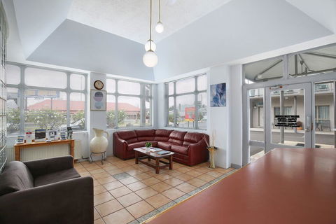 New England Motor Inn - Inverell Accommodation 3