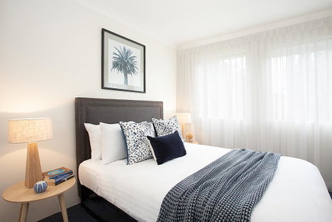 Newly-furnished 2-Bed Apartment With Gym And Pool - Inverell Accommodation 1