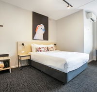 Nightcap at the Charles Hotel - Inverell Accommodation