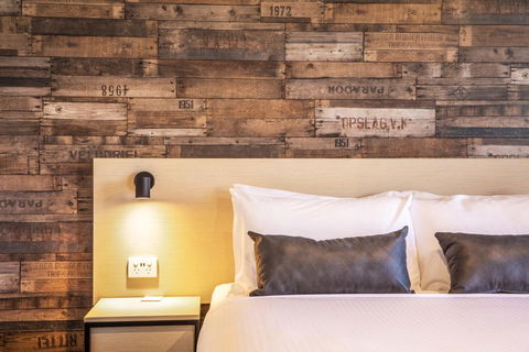 Nightcap At Westside Hotel - Inverell Accommodation 1