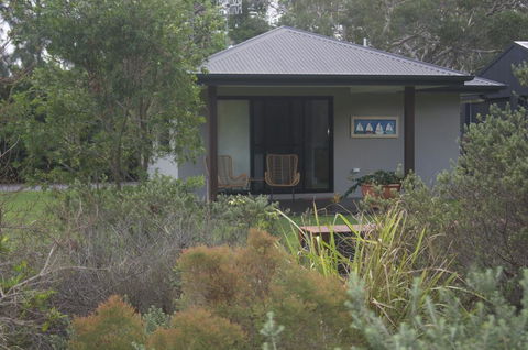 Noosa Studio At Lake Weyba - Inverell Accommodation 0