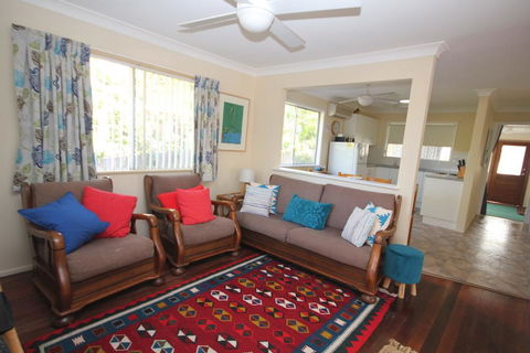 NORTH HAVEN SEA BREEZE - 9 David Campbell St , North Haven - Inverell Accommodation 3
