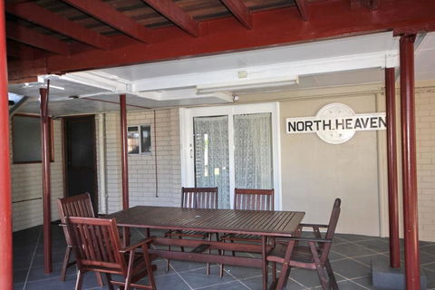 NORTH HEAVEN STATION 28 Alma St, North Haven - Inverell Accommodation 2