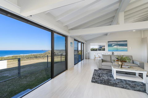Ocean Paradise - Inverell Accommodation 1