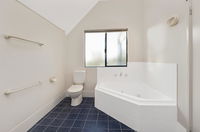 Book Wonnerup Accommodation Vacations Inverell Accommodation Inverell Accommodation