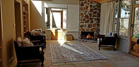 Olinda Yarra Cottage - Inverell Accommodation 1