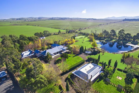 Orchards At Spring Vale Farm - Inverell Accommodation 0