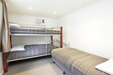 Otways Tourist Park - Inverell Accommodation 1