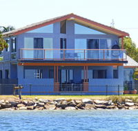 Palais dAmor  Greenwell Point - Inverell Accommodation