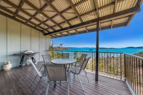 Panorama 12 - Hamilton Island - Inverell Accommodation 1