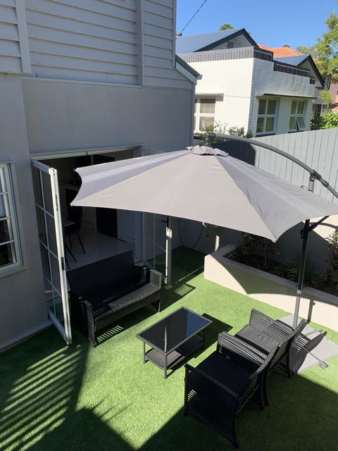 Park Avenue Hideaway For 4 Auchenflower Brisbane - Inverell Accommodation 2