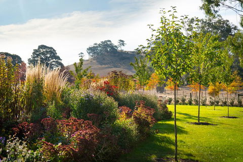 Paul Bangay The Farmhouse - Inverell Accommodation 1