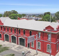 Petersham Firestation Paradise - Inverell Accommodation