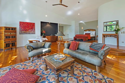 Pethers Rainforest Retreat - Inverell Accommodation 1