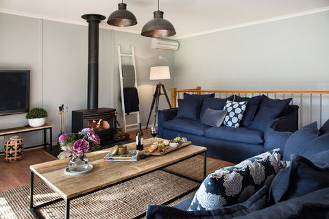 Phoenix - Inverell Accommodation 2