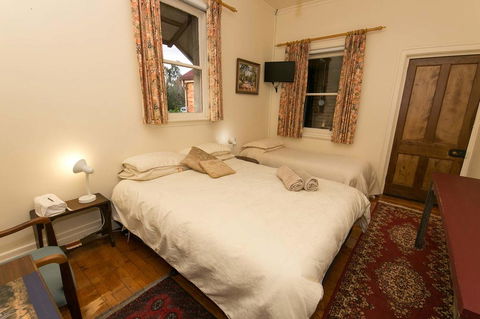Pierrepoint Bed & Breakfast - Inverell Accommodation 1