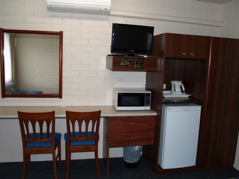 Pigeon House Motor Inn - Inverell Accommodation 3