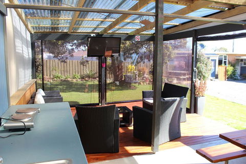 Portland Retro Motel - Inverell Accommodation 1