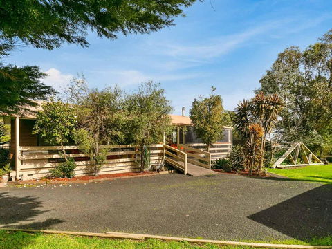 Powlett Place - Inverell Accommodation 0