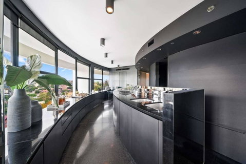 President Towers Apartment - Inverell Accommodation 3