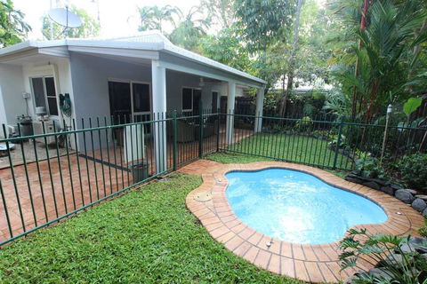 Privacy On Ti Tree Surrounded By Trees - Inverell Accommodation 2