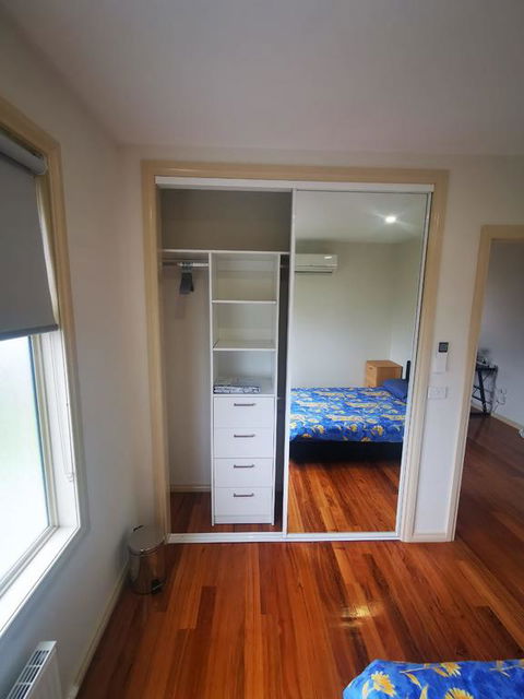 Private Luxury Bedroom - Inverell Accommodation 3