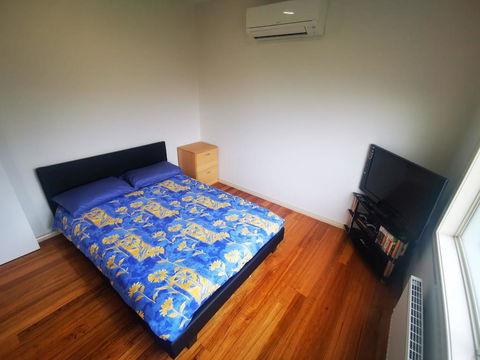 Private Luxury Bedroom - Inverell Accommodation 0