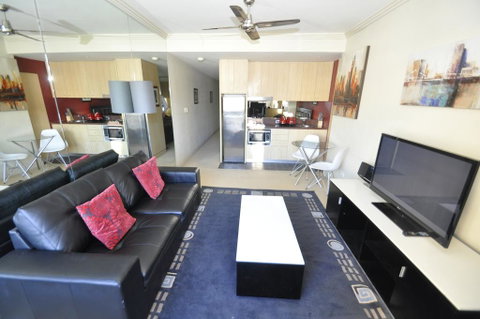 Pyrmont Modern Jones Bay Apartments - Inverell Accommodation 1