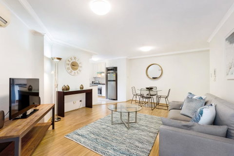 Pyrmont Self-Contained Modern One-Bedroom Apartment 28 Mill - Inverell Accommodation 0