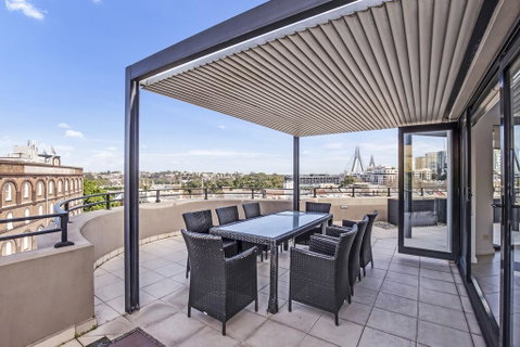PYRMONT/DARLING HARBOUR MODERN 3 BED PENTHOUSE APARTMENT - Inverell Accommodation 0