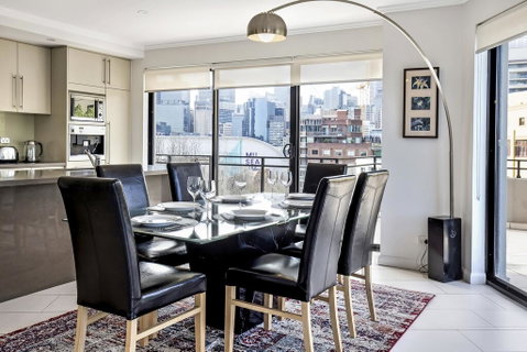 PYRMONT/DARLING HARBOUR MODERN 3 BED PENTHOUSE APARTMENT - Inverell Accommodation 3