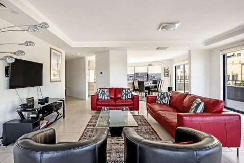 PYRMONT/DARLING HARBOUR MODERN 3 BED PENTHOUSE APARTMENT - Inverell Accommodation 2