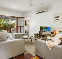 Queenslander at 4 Mile Beach Port Douglas - Inverell Accommodation