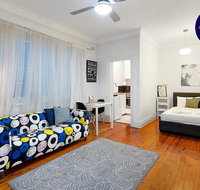 Quiet Art Deco - Cafe Central - Inverell Accommodation