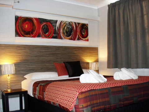Raceview Motor Inn - Inverell Accommodation 0