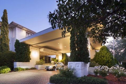 Ramada Diplomat Canberra - Inverell Accommodation 0