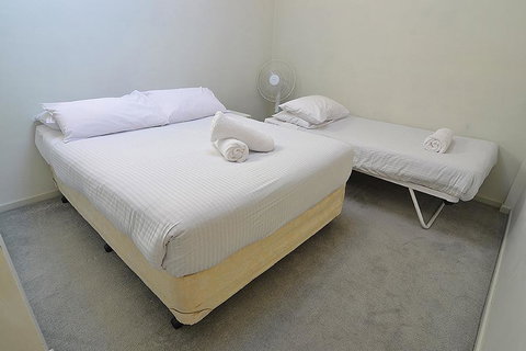 Razorback 9 - Inverell Accommodation 3
